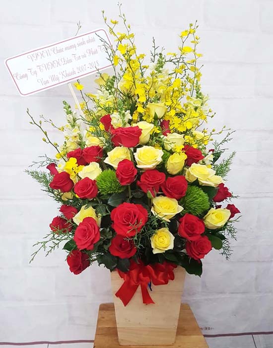 Congratulation flowers - Women's love
